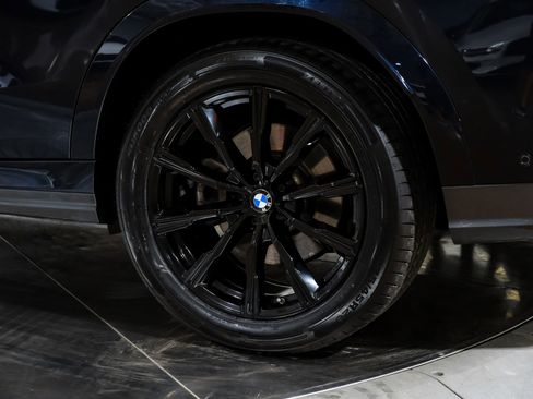 Used 2025 BMW X6 xDrive40i image 64