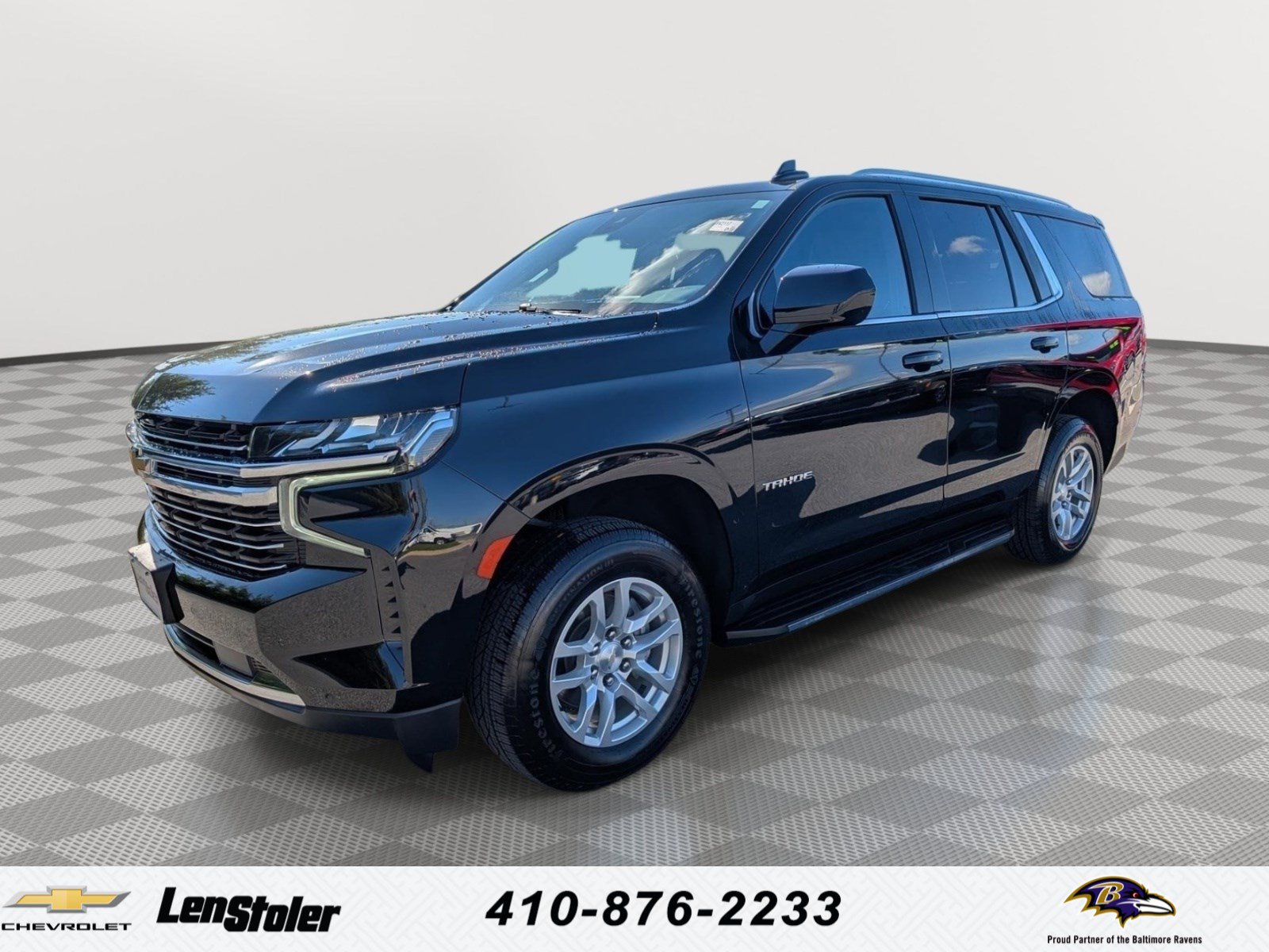 Used 2024 Chevrolet Tahoe LT AWD/4WD image 1