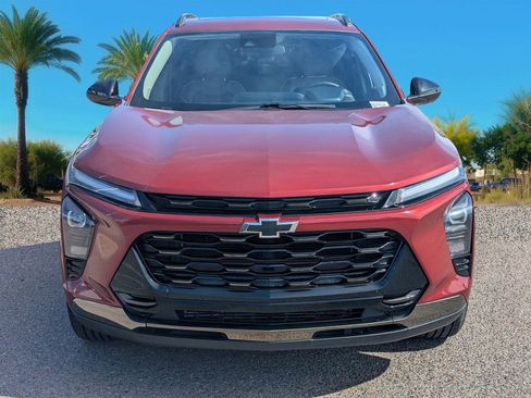 Used 2024 Chevrolet Trax ACTIV w/ Sunroof Package image 7