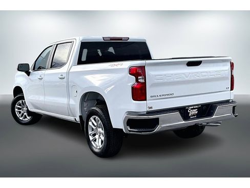 New 2026 Chevrolet Silverado 1500 LT image 3