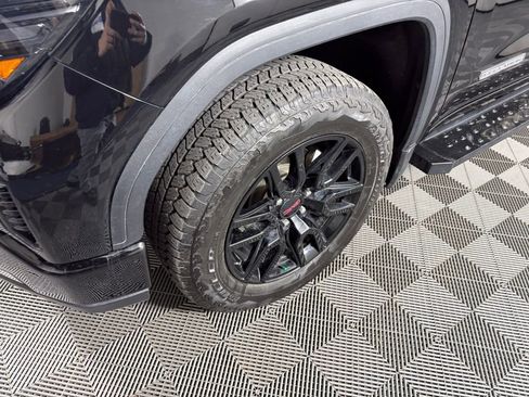 Used 2024 GMC Sierra 1500 Elevation w/ X31 Off-Road Package image 10