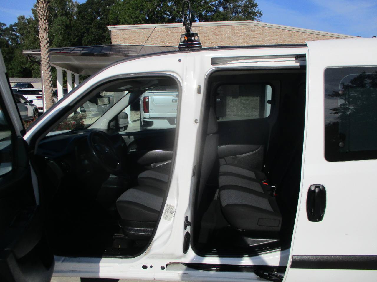 Used 2016 RAM ProMaster City Tradesman FWD image 16