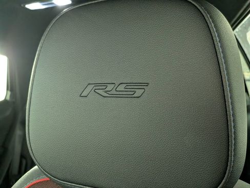 New 2026 Chevrolet Equinox RS w/ Convenience Package III AWD/4WD image 17