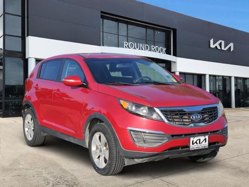 Used 2012 Kia Sportage LX FWD image 3