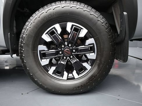 Certified 2023 Nissan Frontier PRO-4X w/ Technology Package AWD/4WD image 14