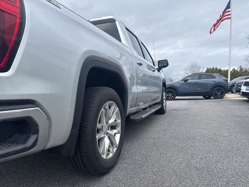 Used 2021 GMC Sierra 1500 SLT AWD/4WD image 11