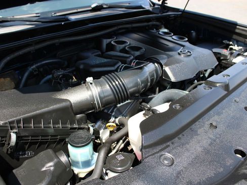 Used 2014 Toyota 4Runner SR5 Premium AWD/4WD image 19
