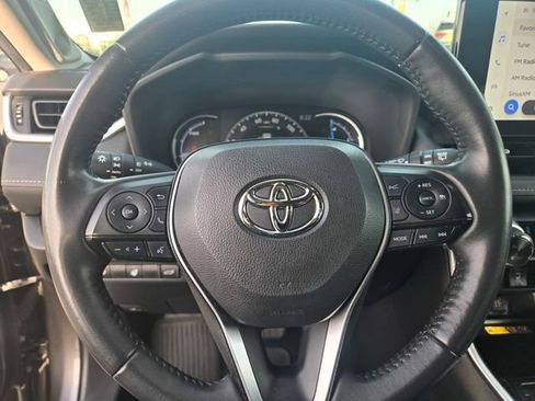 Certified 2023 Toyota RAV4 XLE Premium image 24
