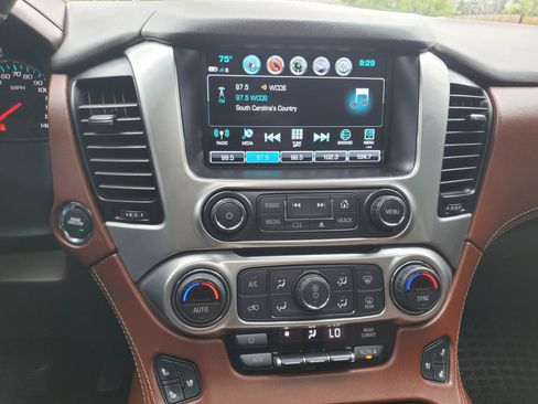Used 2020 Chevrolet Tahoe Premier RWD image 27
