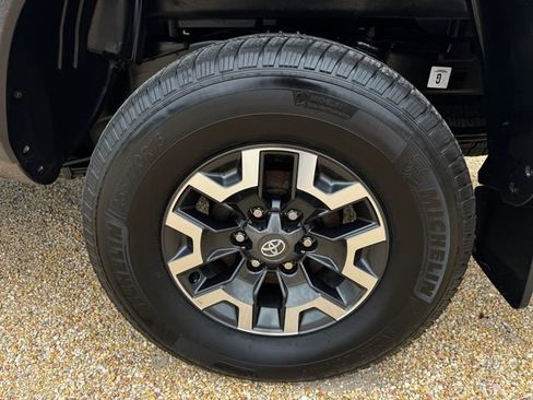 Used 2022 Toyota Tacoma 4x4 Double Cab image 58
