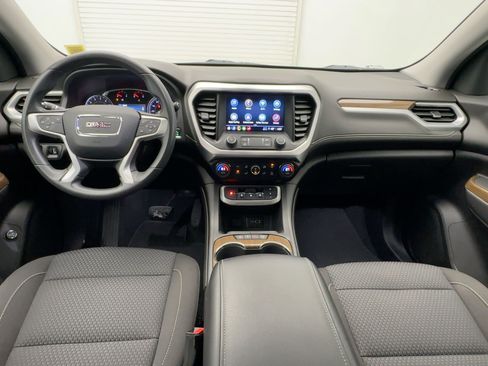 Certified 2023 GMC Acadia SLE w/ Driver Convenience Package image 16