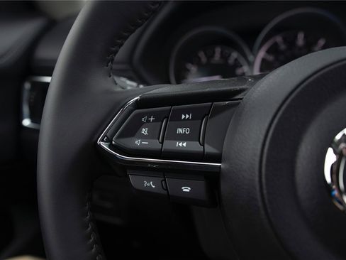 New 2025 MAZDA CX-5 AWD 2.5 S w/ Preferred Package image 17