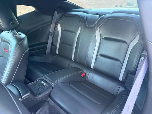 Used 2017 Chevrolet Camaro SS RWD image 12