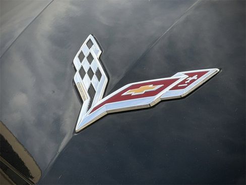 Used 2017 Chevrolet Corvette Stingray Convertible w/ 1LT image 16