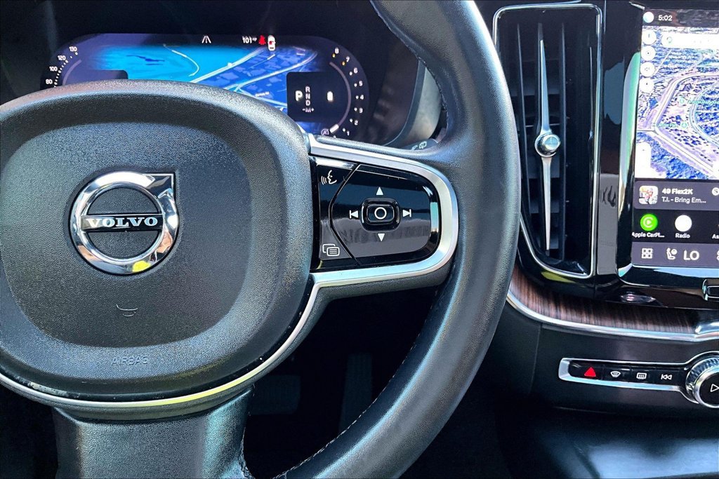 Used 2023 Volvo XC60 B6 Ultimate w/ Protection Package Premier AWD/4WD image 26