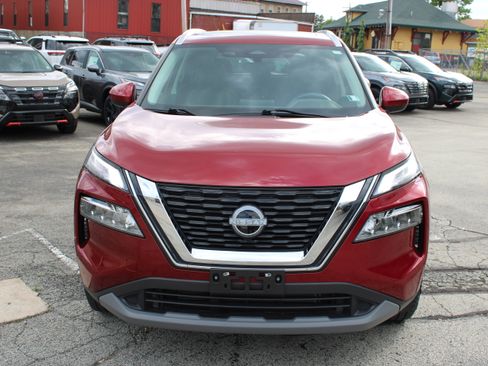 Certified 2023 Nissan Rogue SV w/ SV Premium B Package AWD/4WD image 11