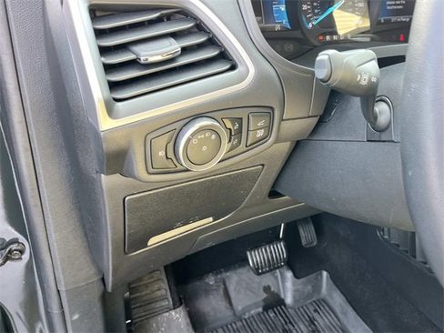 Certified 2024 Ford Edge SEL w/ Convenience Package image 31