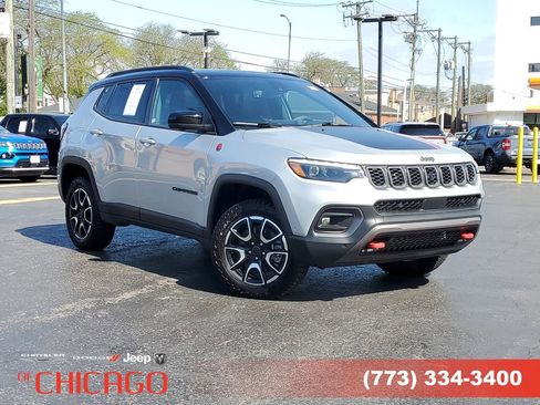 Certified 2025 Jeep Compass Trailhawk w/ Trailhawk Elite Group AWD/4WD image 1