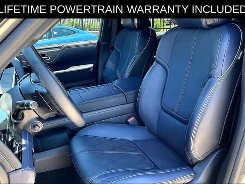 Certified 2026 INFINITI QX80 4WD w/ Sport Exterior Package image 33