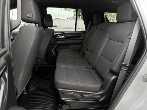 Used 2021 Chevrolet Tahoe 4WD w/ Remote Keyless Entry Package image 27