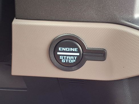 Used 2024 Ford Bronco Wildtrak AWD/4WD image 11