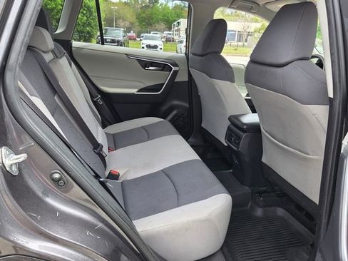 Used 2020 Toyota RAV4 XLE w/ All Weather Liner Package image 20