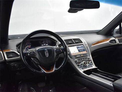 Used 2018 Lincoln MKZ Select w/ Select Plus Package image 15