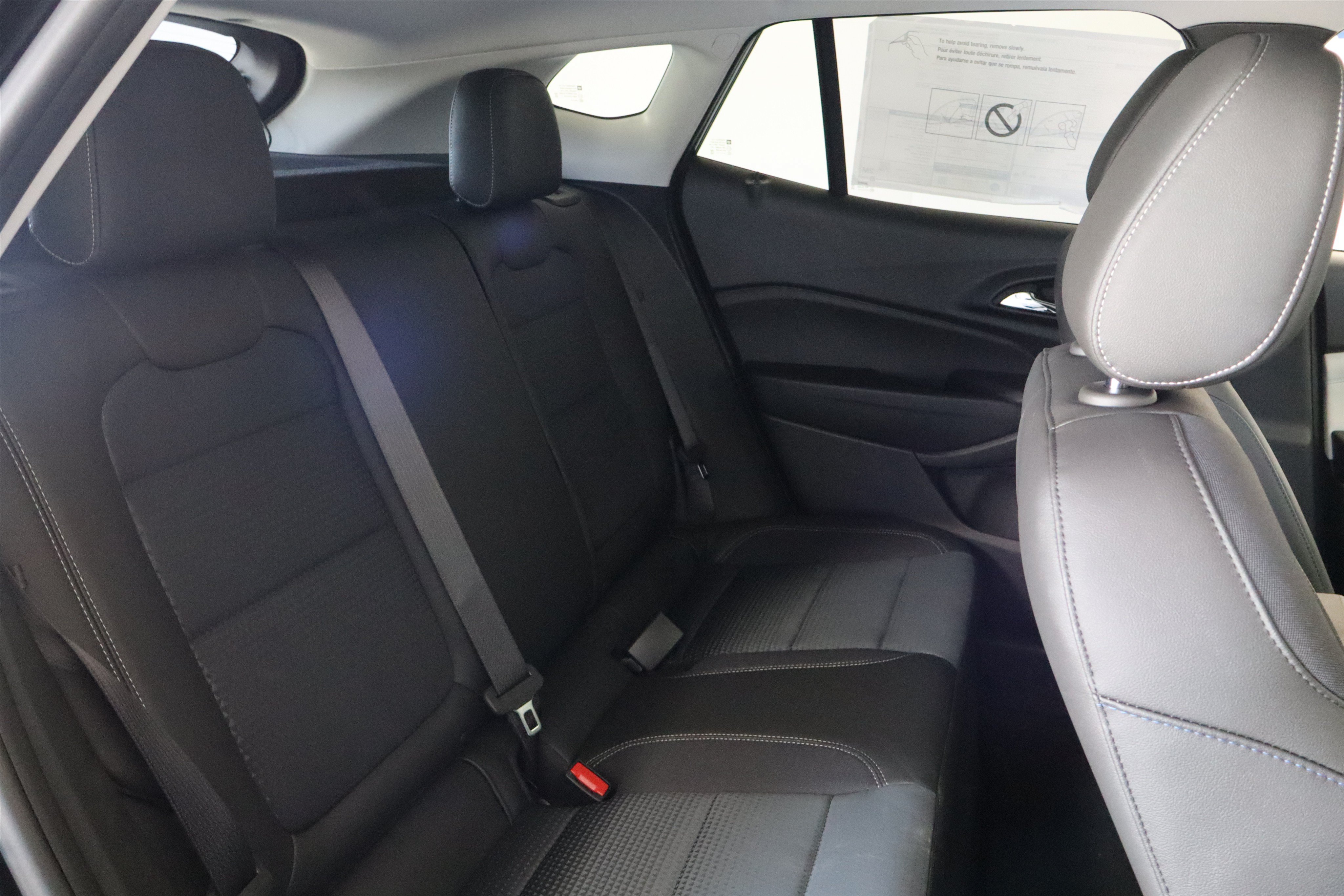 New 2026 Chevrolet Trax LT w/ LT Convenience Package FWD image 22