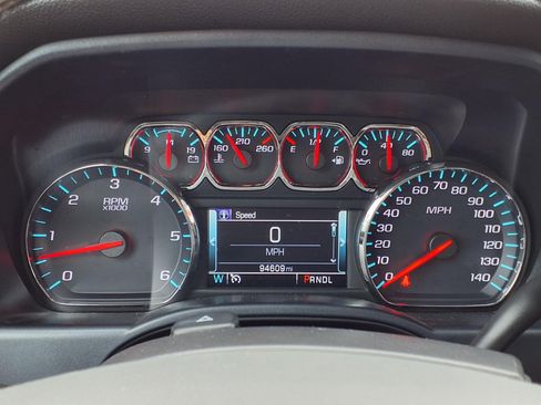 Used 2018 GMC Sierra 1500 SLT AWD/4WD image 18