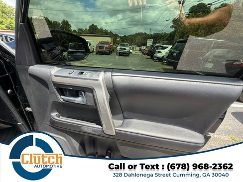 Used 2018 Toyota 4Runner SR5 Premium RWD image 18