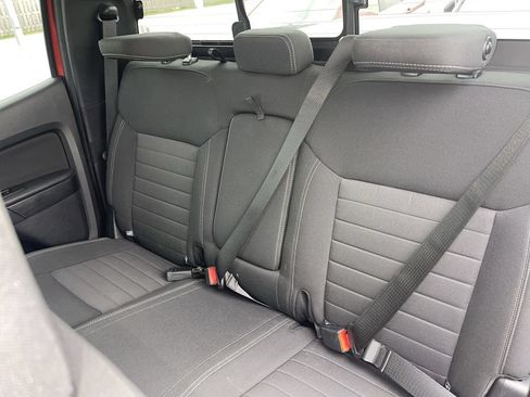 Used 2019 Ford Ranger XLT w/ Equipment Group 302A Luxury AWD/4WD image 19