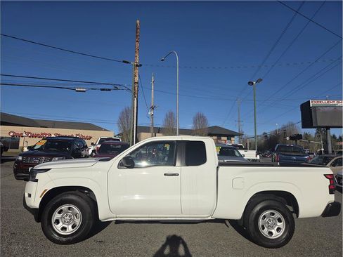 Used 2024 Nissan Frontier S w/ S Utility Package image 2