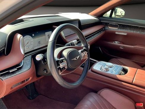 Used 2024 Genesis G90 3.5T image 12