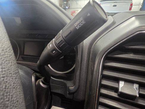 Used 2022 Ford F250 XLT w/ Black Appearance Package AWD/4WD image 22