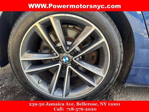 Used 2022 BMW 750i xDrive w/ Executive Package AWD/4WD image 17
