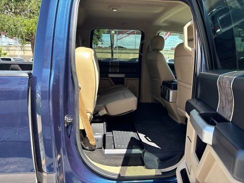 Used 2017 Ford F250 Lariat w/ Chrome Package AWD/4WD image 57