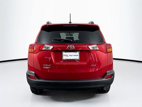 Used 2015 Toyota RAV4 XLE image 11