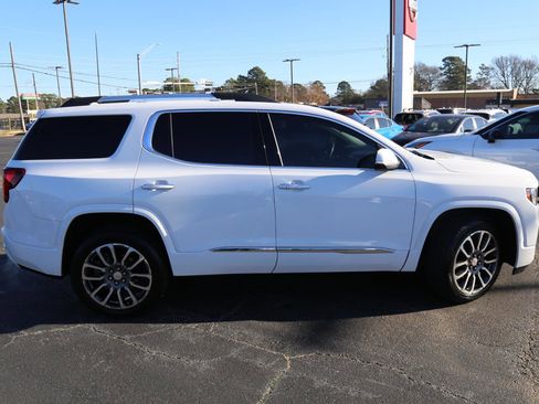 Used 2021 GMC Acadia Denali image 5