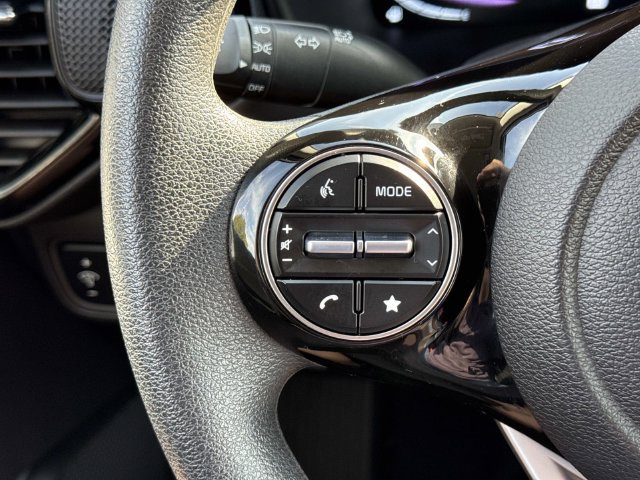 Used 2025 Kia Soul S FWD image 24