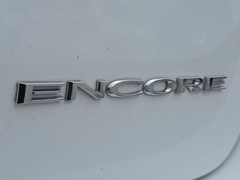Used 2017 Buick Encore Preferred image 10