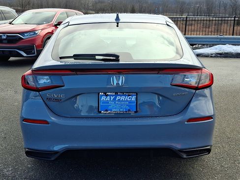Used 2024 Honda Civic Sport image 5