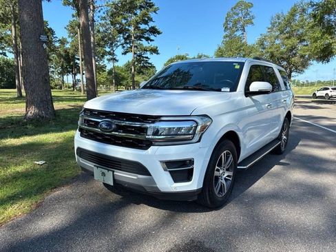 Used 2022 Ford Expedition Limited RWD image 7