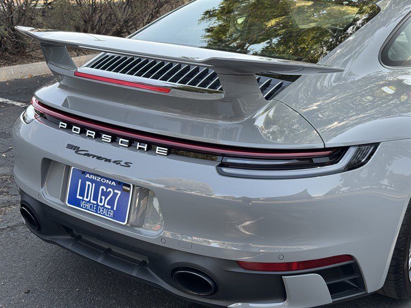 Used 2024 Porsche 911 Carrera 4S w/ Premium Package AWD/4WD image 24
