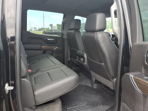 Used 2020 Chevrolet Silverado 1500 LT Trail Boss AWD/4WD image 13