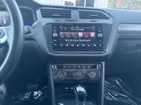 Used 2024 Volkswagen Tiguan Wolfsburg Edition image 22