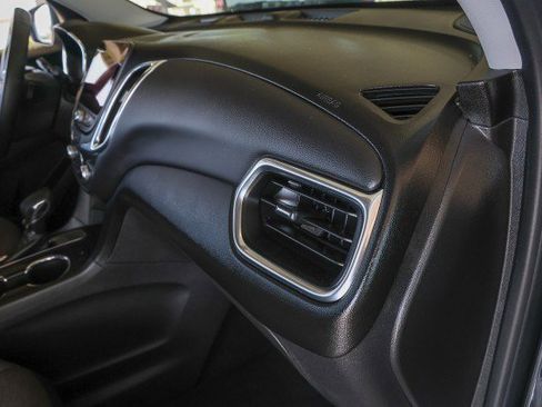 Used 2023 Chevrolet Equinox LT FWD image 37