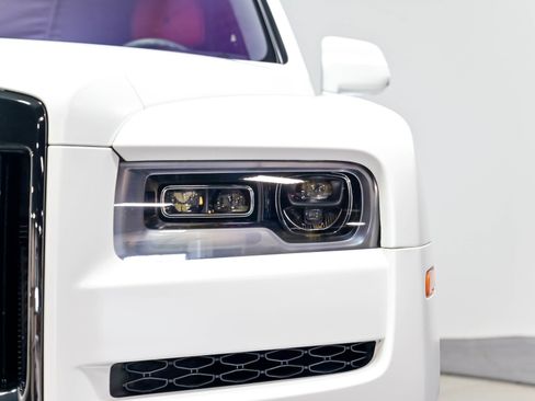 Used 2021 Rolls-Royce Cullinan Black Badge AWD/4WD image 64