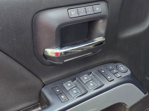 Used 2018 Chevrolet Silverado 2500 LTZ w/ Duramax Plus Package image 23