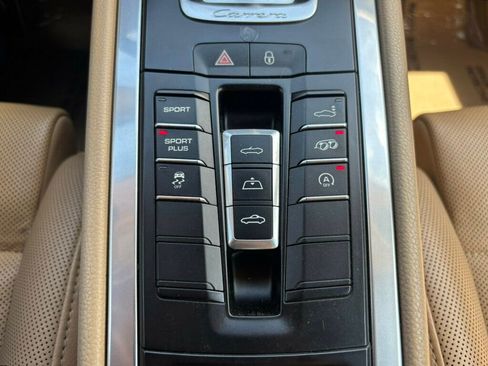 Used 2013 Porsche 911 Carrera image 24