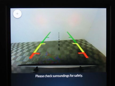 Used 2024 Ford Edge SEL image 10